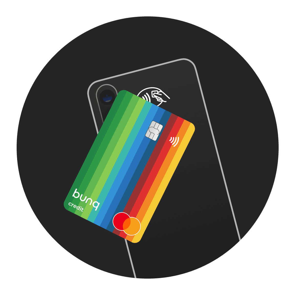 Hand die een telefoon vasthoudt terwijl een bunq-kaart tegen een betaalterminal wordt getikt, wat staat voor contactloos mobiel betalen.