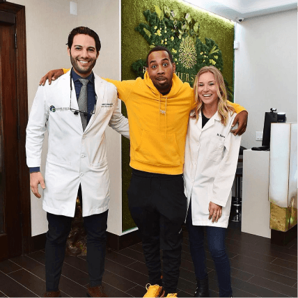 image3-full-mouth-dental-implants-bensonhurst