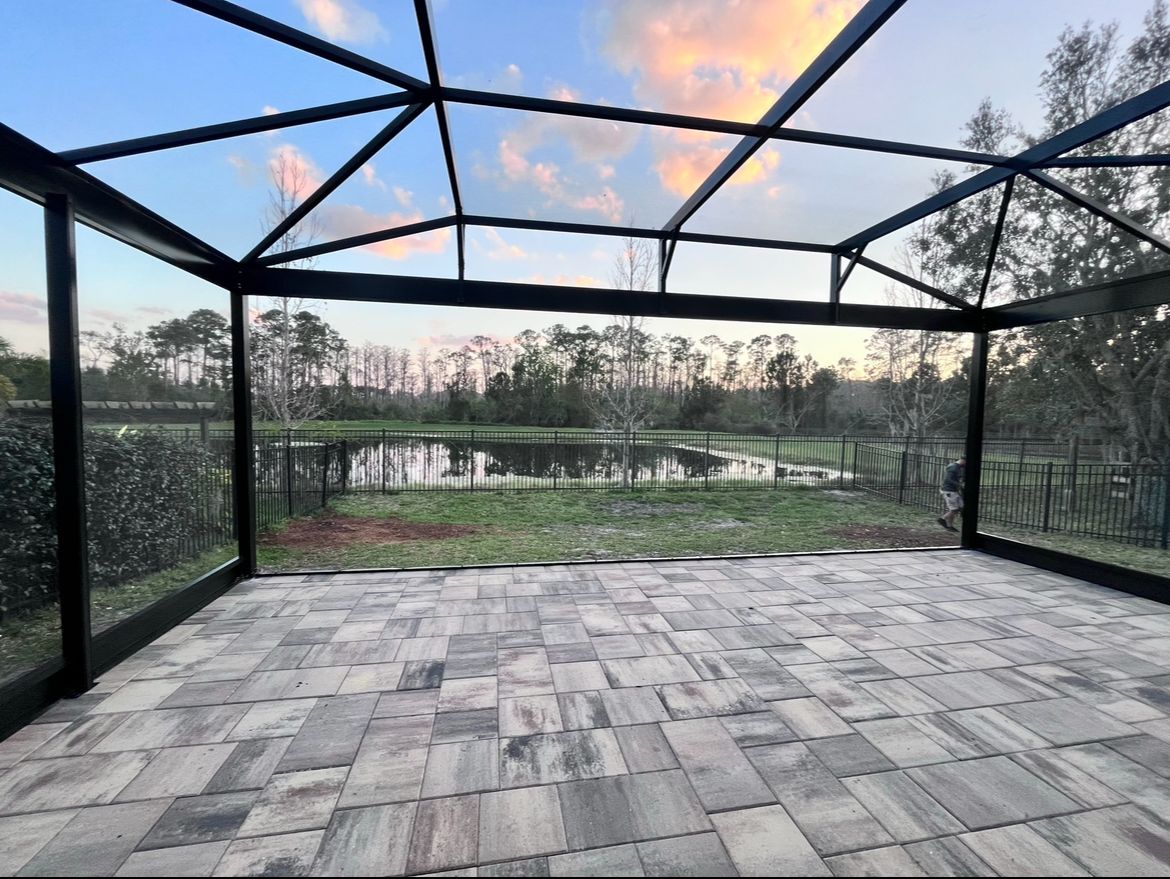 Lakefront Screen Room Interior