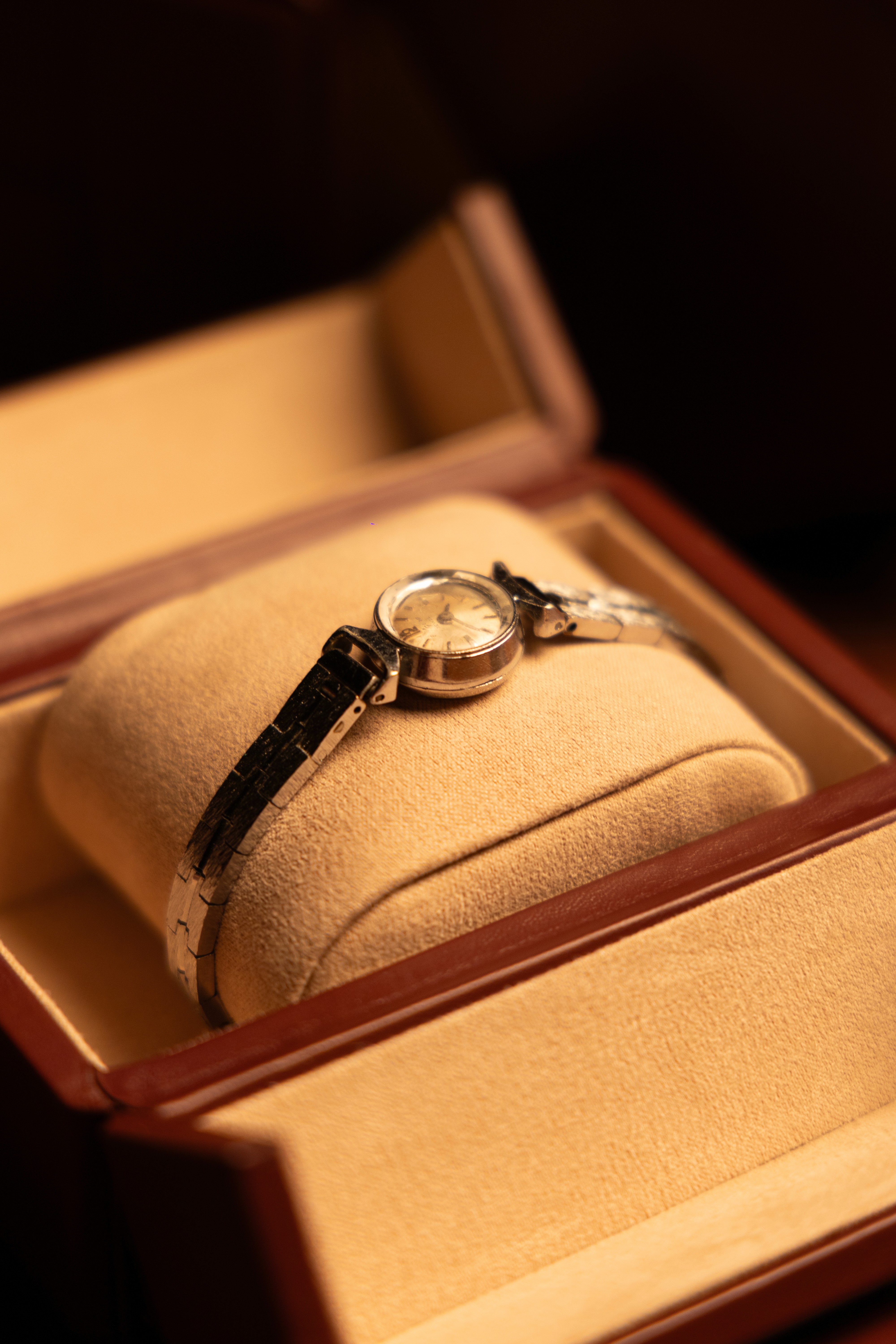 Vintage algino jewels watch 