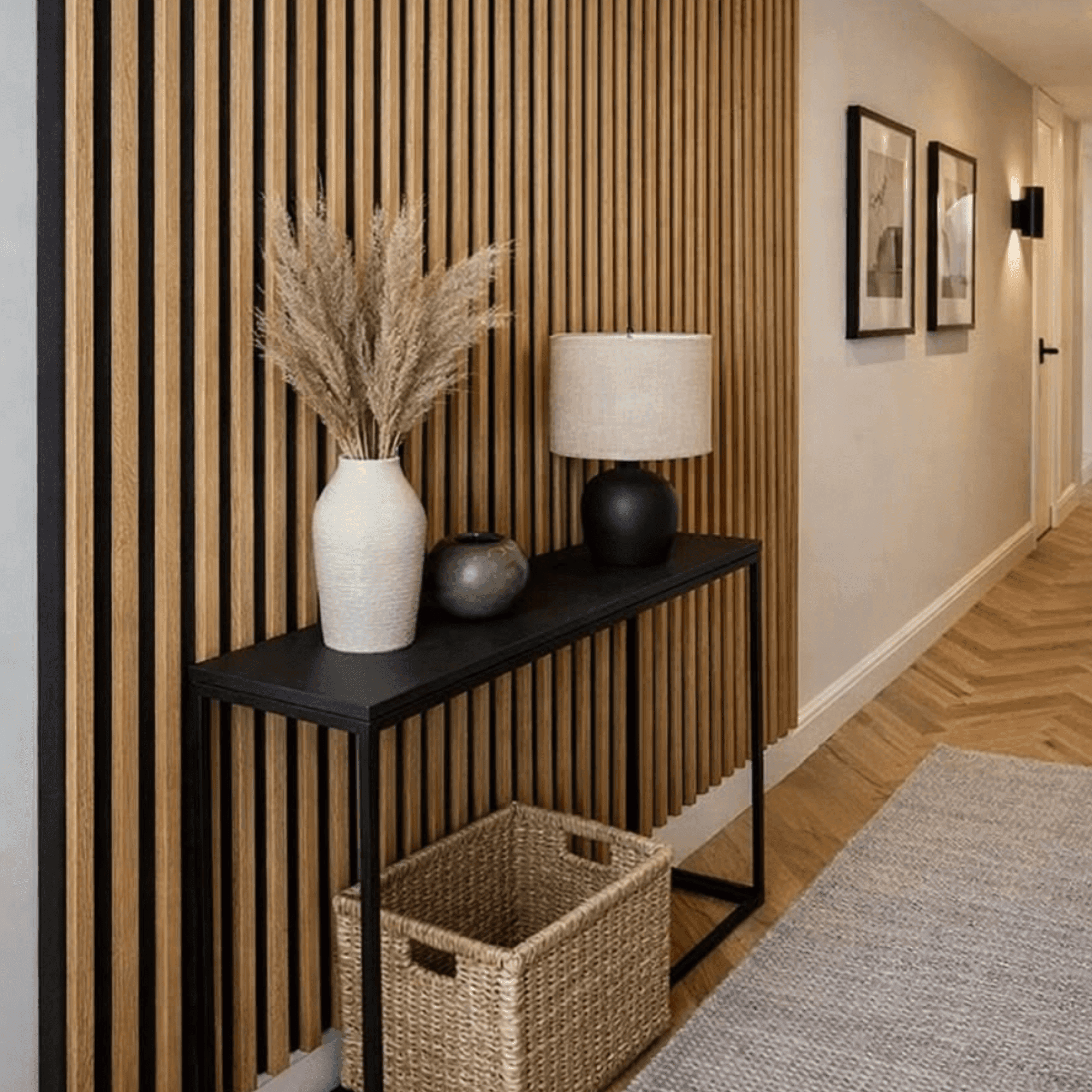 WPC Wall Panel Interior Arce Fondo Negro - SRJ Tu Hogar