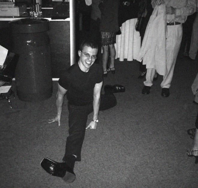 A man trail running in the Malibu mountains.
