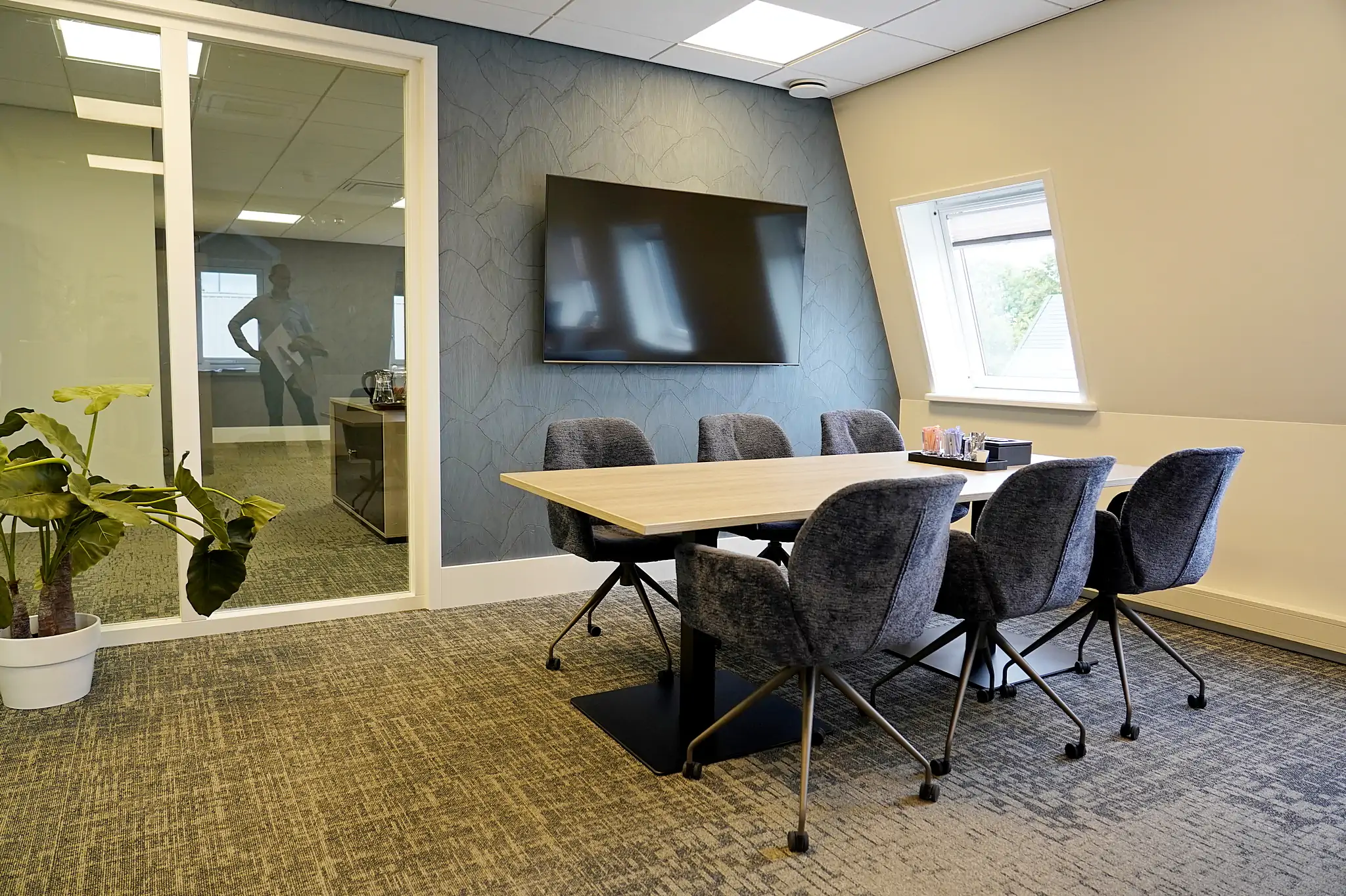 Nieuwe kantoorinrichting Bavinckhouse door Perla