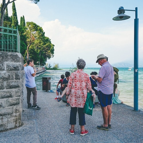 Walking Tour in Sirmione
