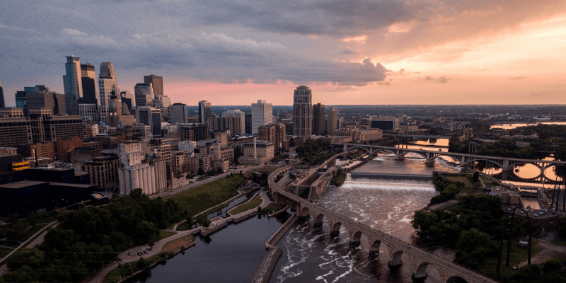 How to Become a Process Server in Minnesota