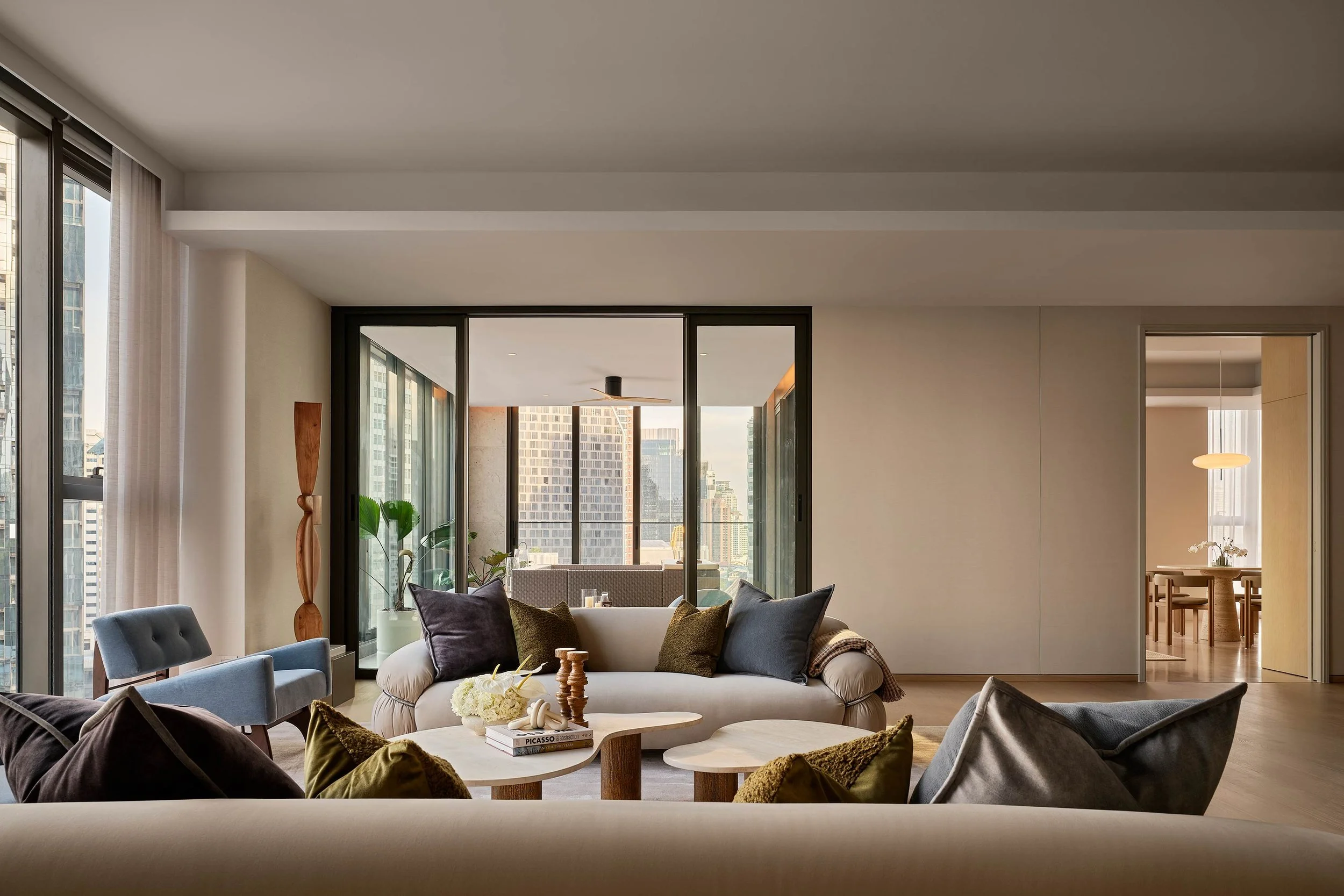 Thonglor Design Residence photo 2