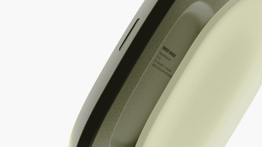 Batch.Works logo over a photo of a box of 3D printed objects