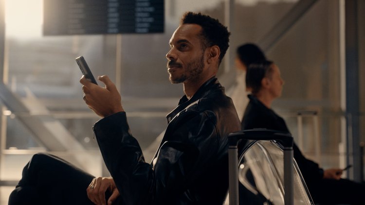 Man looking cellphone