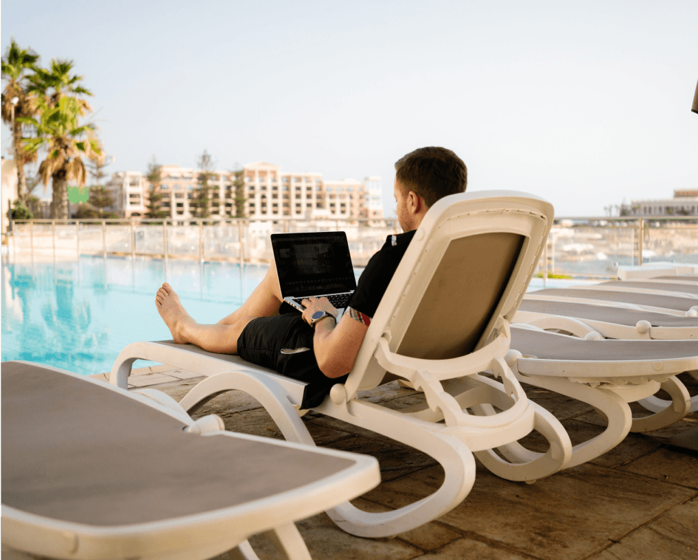 Digital Nomad working