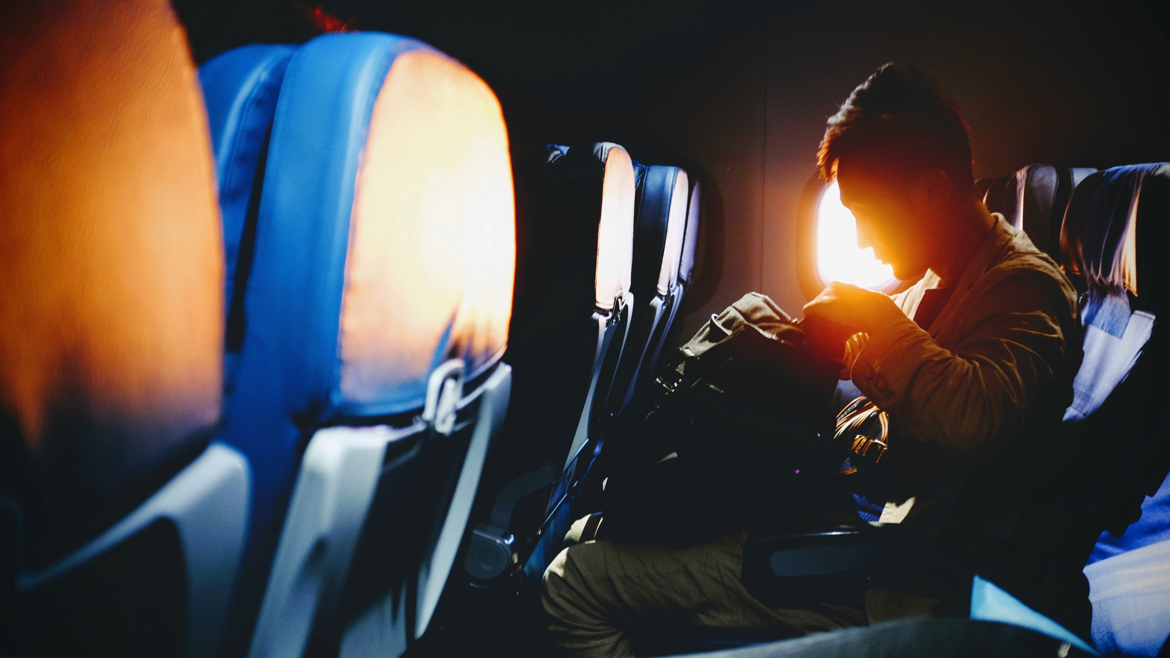 First Flight Alone: Your Ultimate Guide to Solo Travel