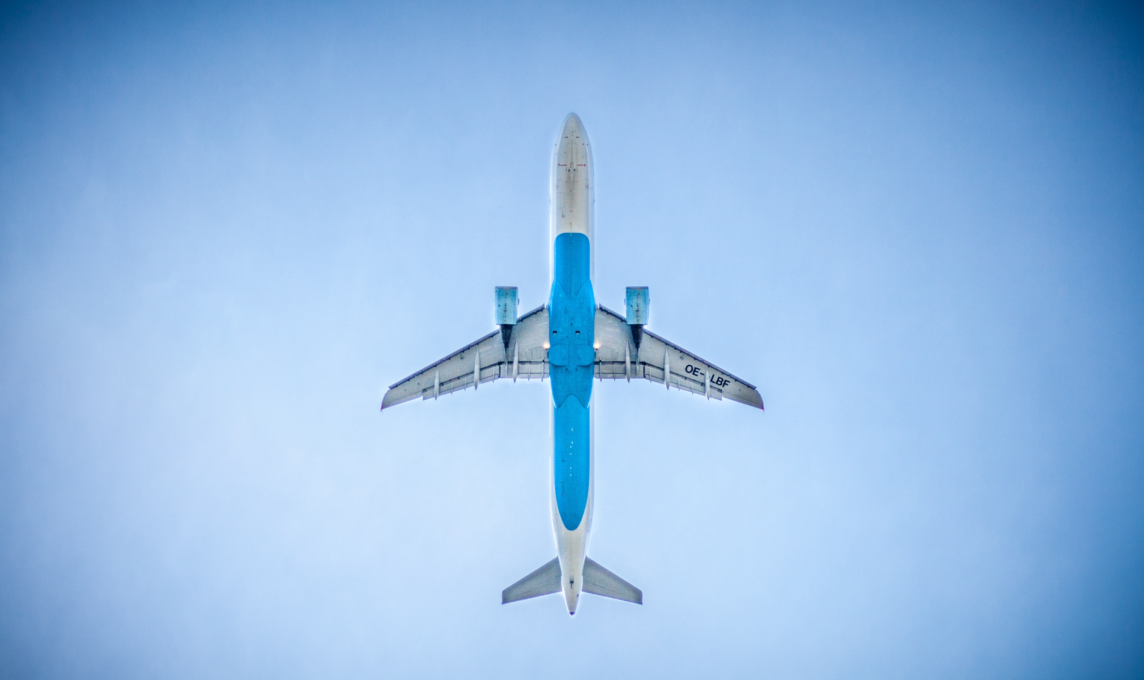 Unlocking the Power of Flight Ads: How to Reach and Engage Your Target Audience