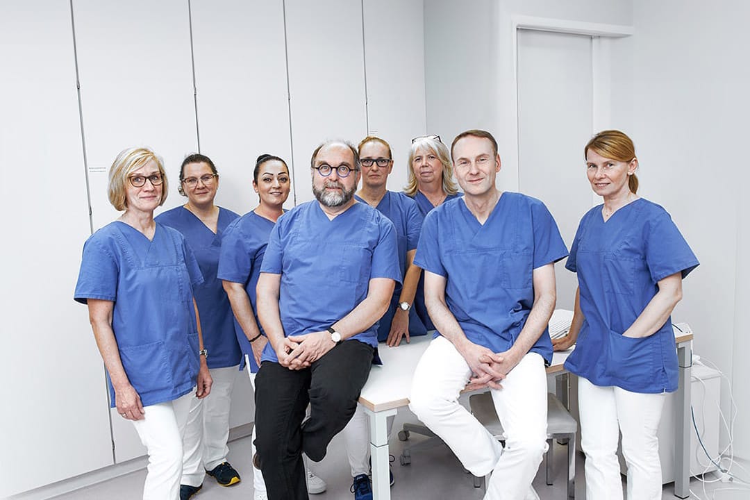 Gruppenbild des Praxis-Teams